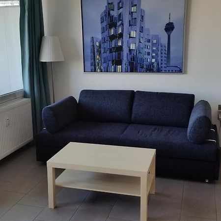 Monteurwohnung Нойс Екстериор снимка